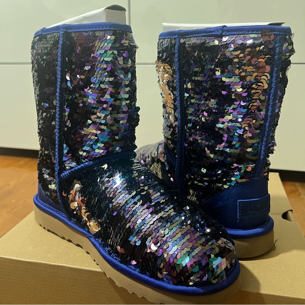 Classic Short Sequin Boot UGGS